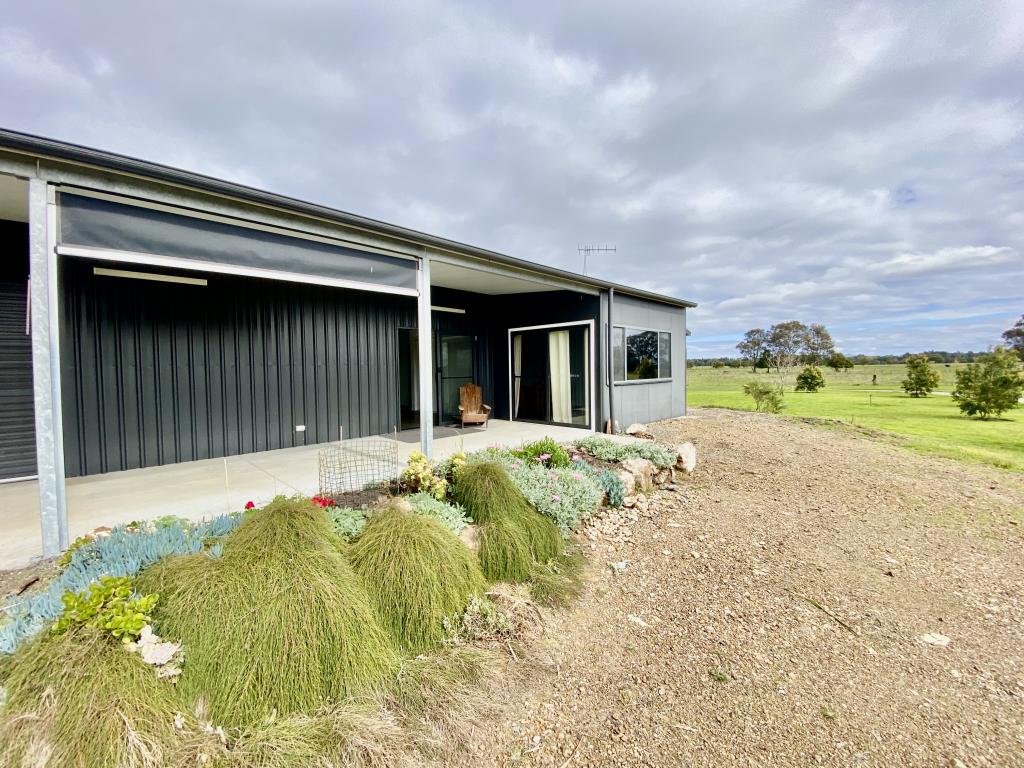 Granny Flat 69 Newby Rd, Pampoolah, NSW 2430