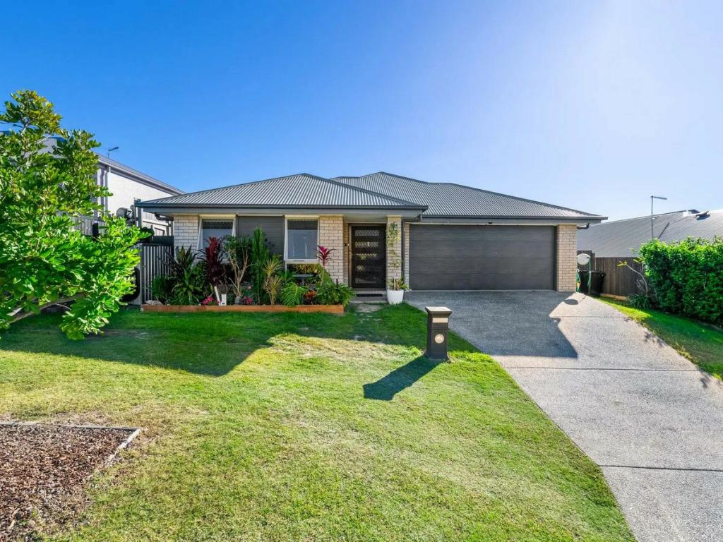 24 WILSON CCT, FLAGSTONE, QLD 4280