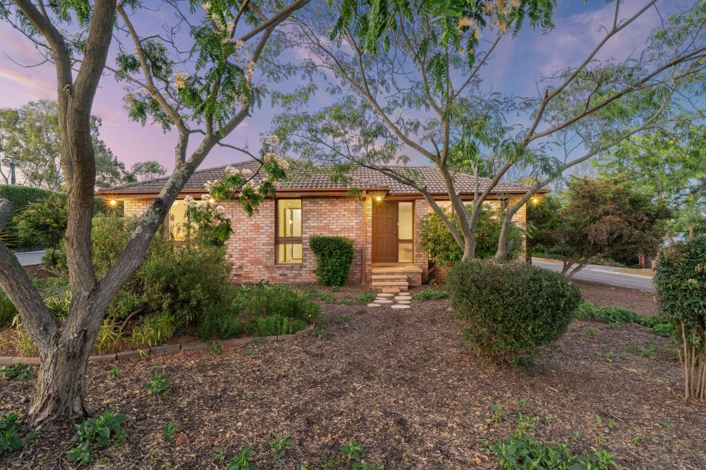 37 Rohan Rivett Cres, Mckellar, ACT 2617