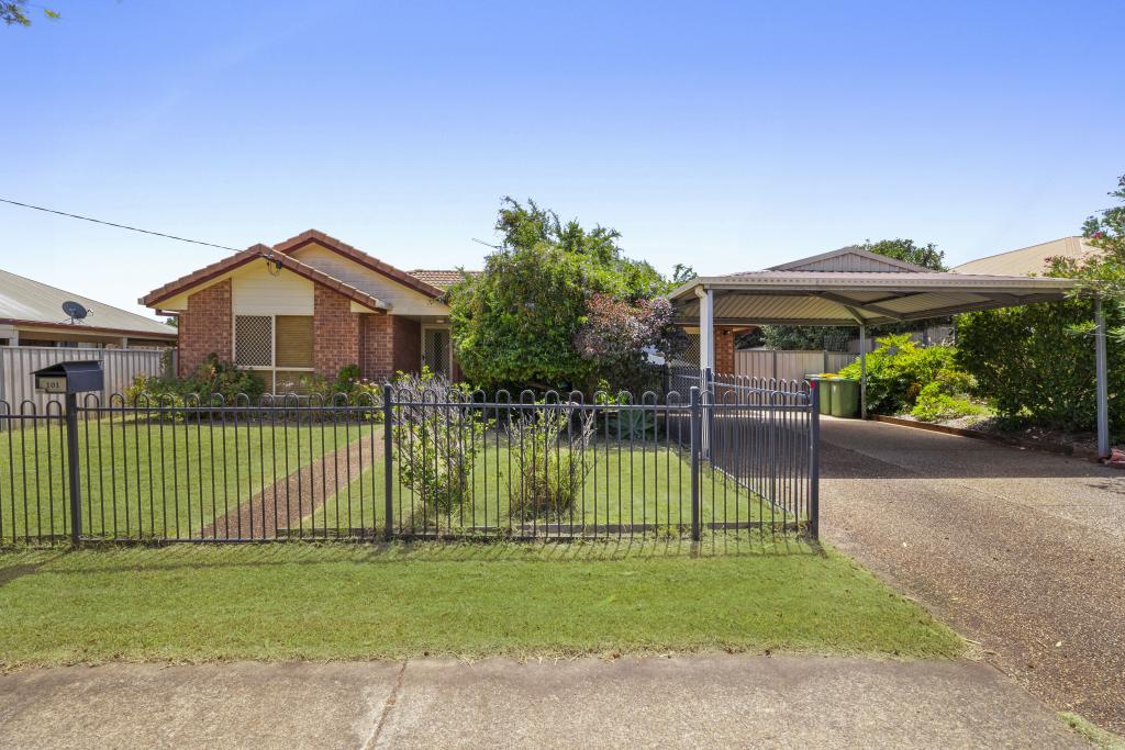 101 Hursley Rd, Glenvale, QLD 4350