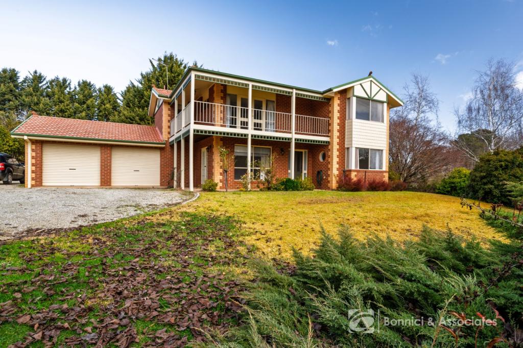 54 Dingle Rd, Beechworth, VIC 3747