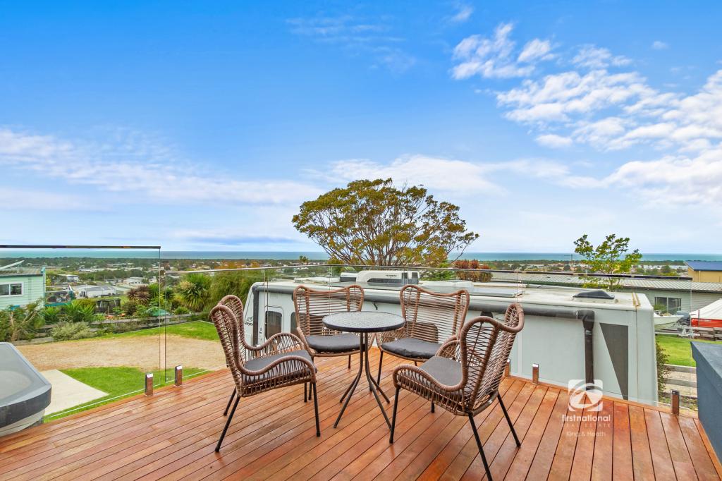 132 Myer St, Lakes Entrance, VIC 3909