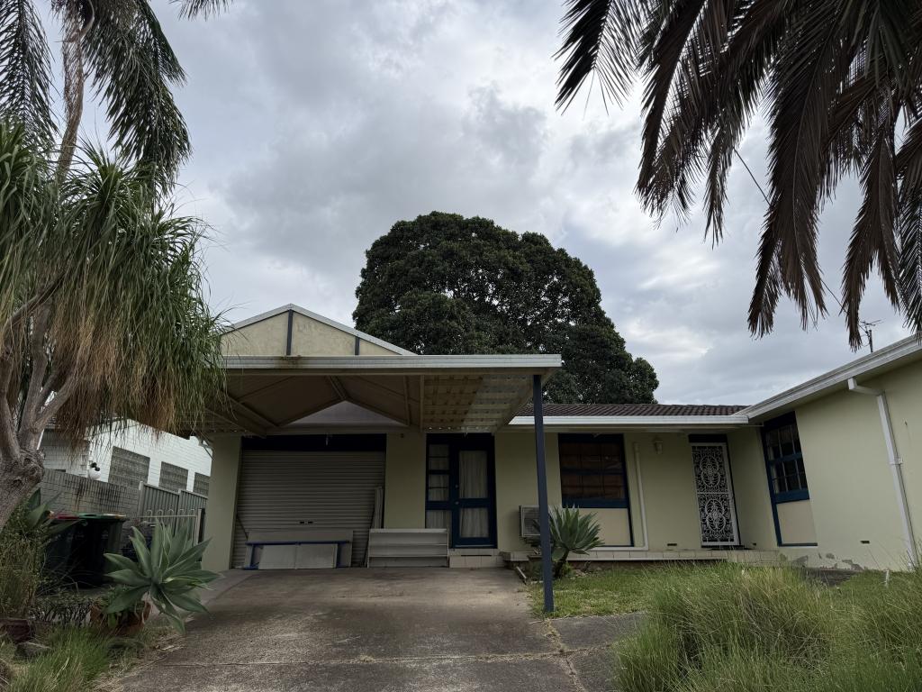 1 The Knoll, Lansvale, NSW 2166