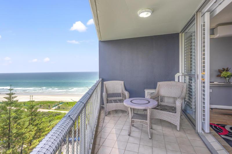 32/3494 Main Beach Pde, Main Beach, QLD 4217