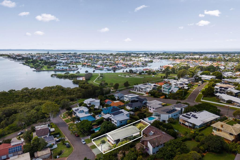 7 Julie Tce, Ormiston, QLD 4160