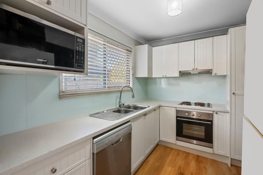 2 SHARON DR, EAGLEBY, QLD 4207