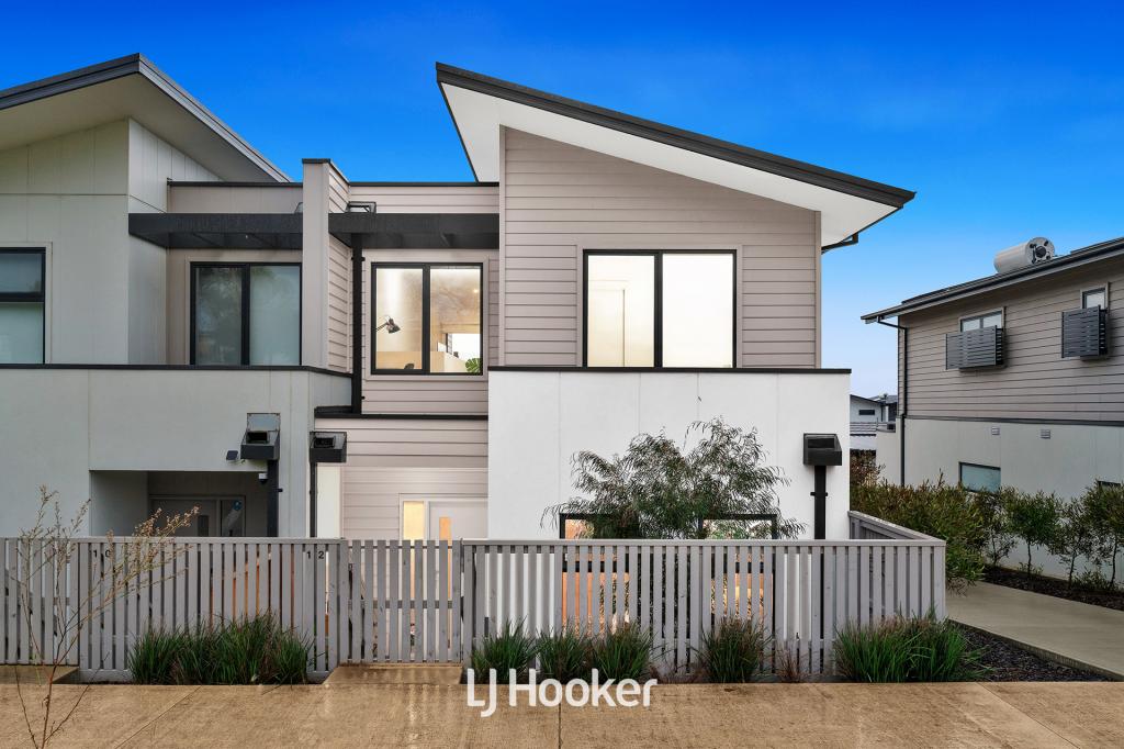 12 Aberforth Pl, Hampton Park, VIC 3976