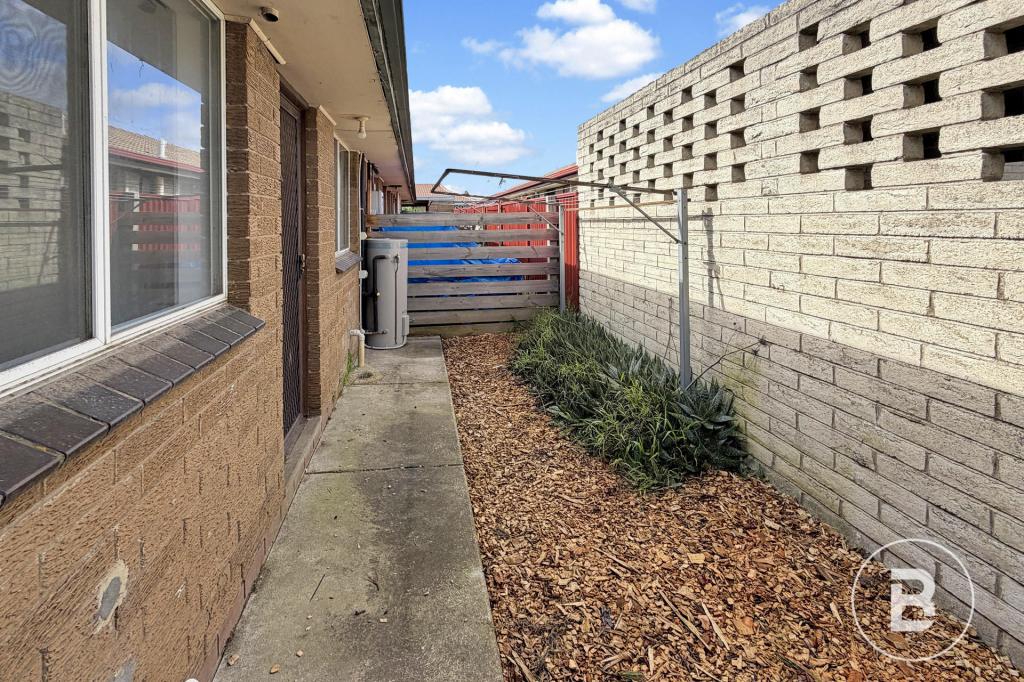1/416 Gillies St, Wendouree, VIC 3355