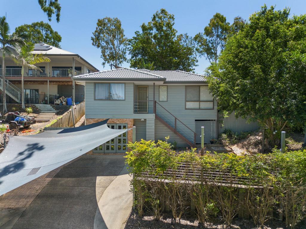 9 Henry Samuel Dr, Redbank Plains, QLD 4301