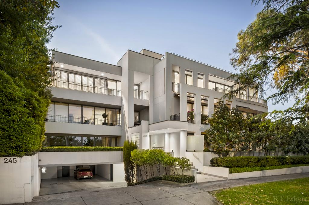 Penthouse 9/245 Kooyong Rd, Toorak, VIC 3142