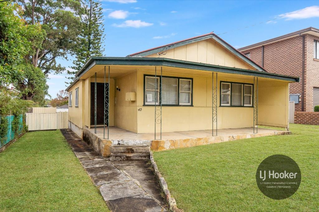 42 Desmond St, Merrylands, NSW 2160