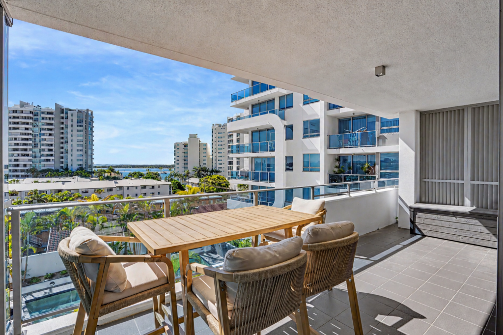 520/19 Imperial Pde, Labrador, QLD 4215