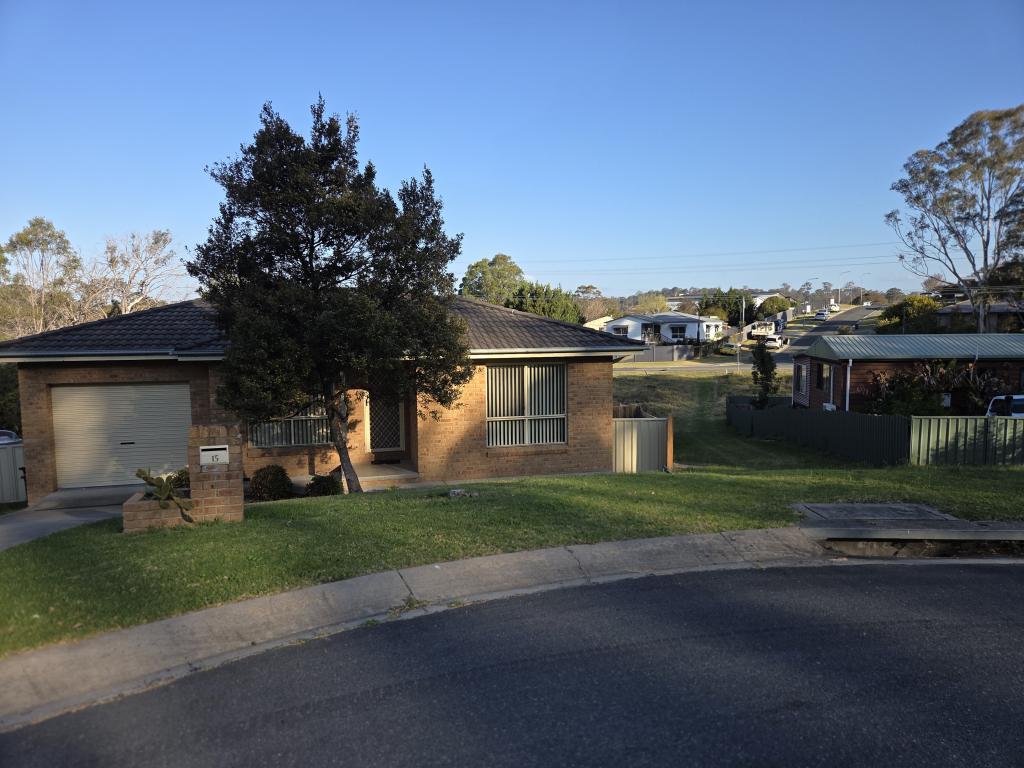 15 Panorama Pde, Moruya, NSW 2537
