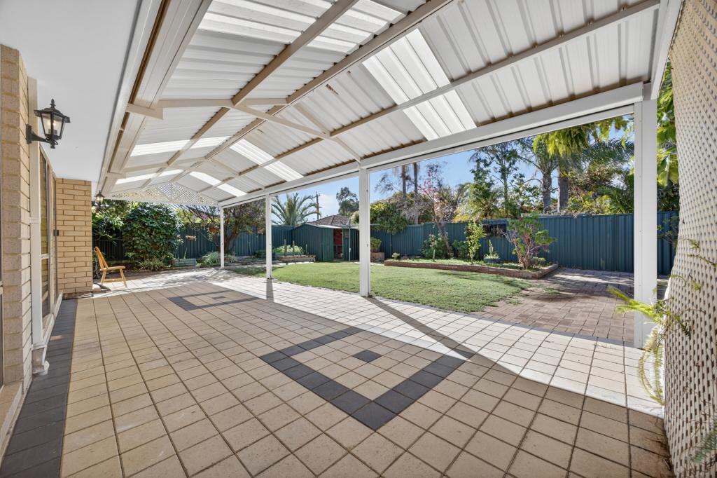 3 Savoy Pl, Duncraig, WA 6023