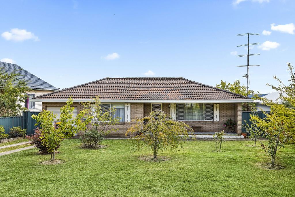 68 Robertson Rd, Moss Vale, NSW 2577