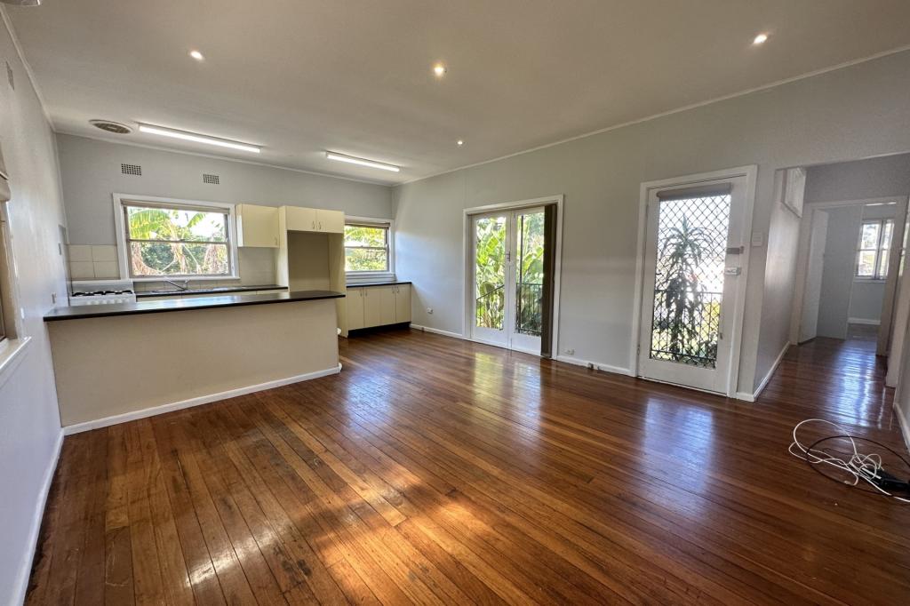 57 Lucas Rd, Seven Hills, NSW 2147