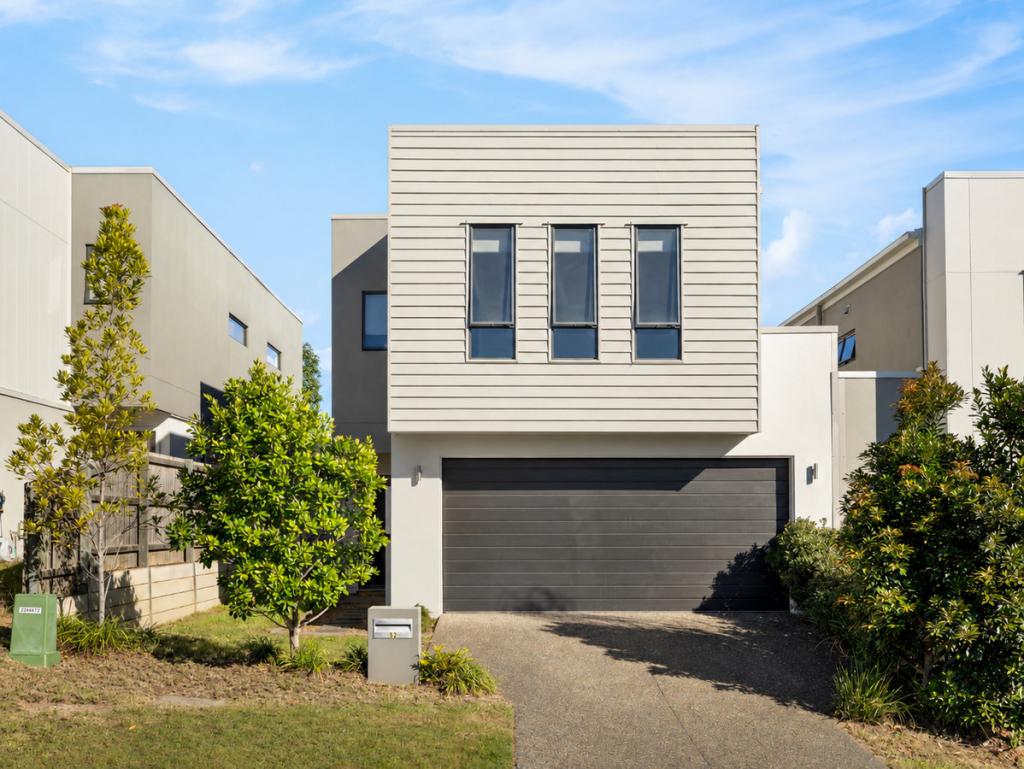 52 Solar Cct, Spring Mountain, QLD 4300