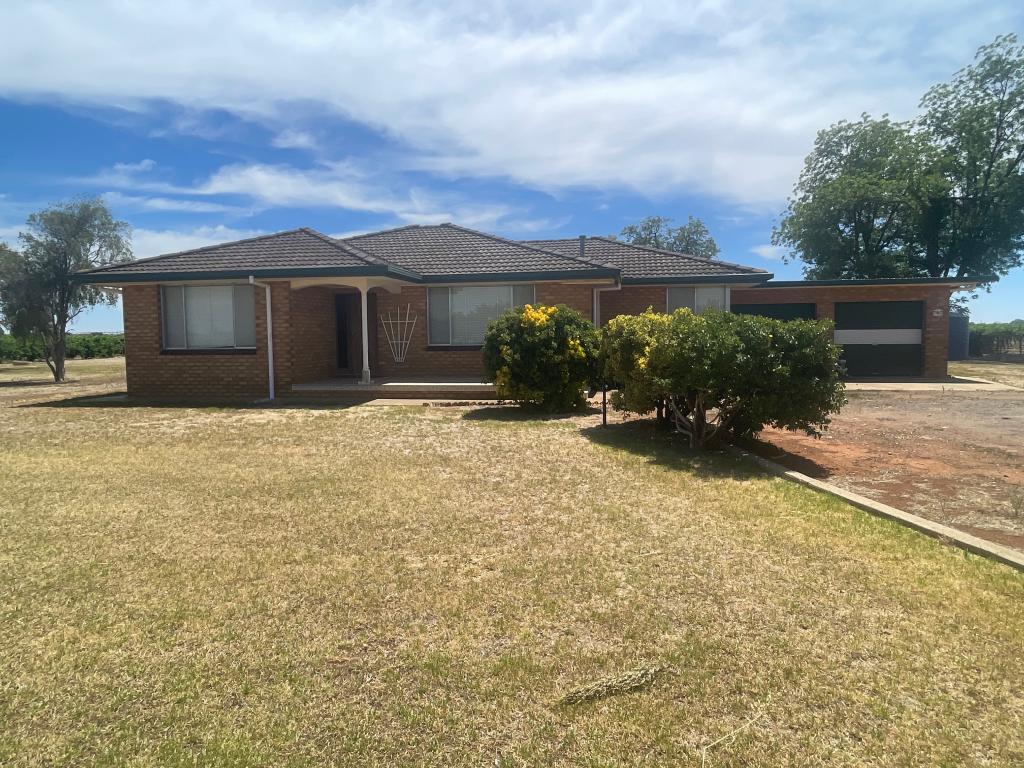 165 Barracks Rd, Yenda, NSW 2681