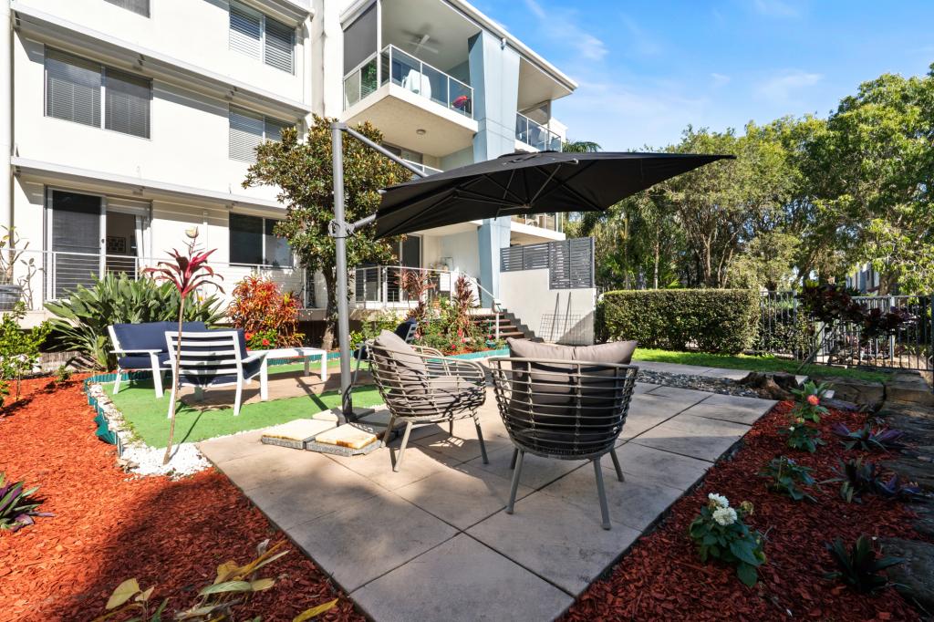 513/66 Sickle Ave, Hope Island, QLD 4212
