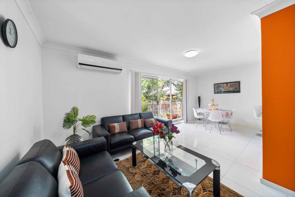 12/37-39 MEMORIAL AVE, MERRYLANDS, NSW 2160