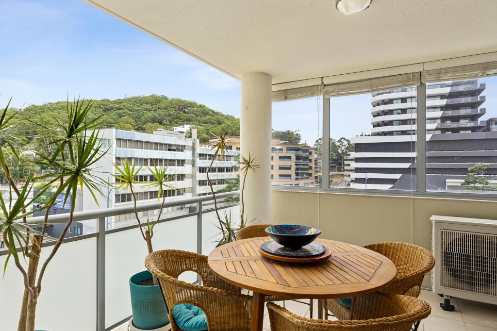 17/12 BAKER ST, GOSFORD, NSW 2250