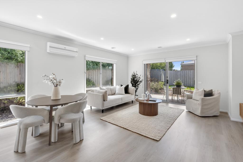 36 ROSS ST, ARMSTRONG CREEK, VIC 3217