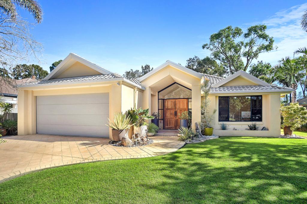 42 Wattlebird Dr, Twin Waters, QLD 4564