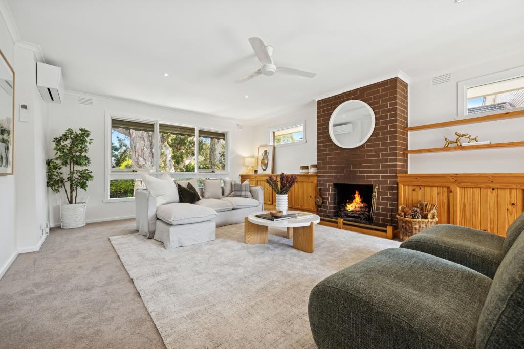 43 Crow St, Burwood East, VIC 3151