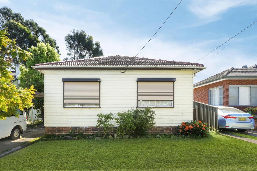 52 Mcclelland St, Chester Hill, NSW 2162