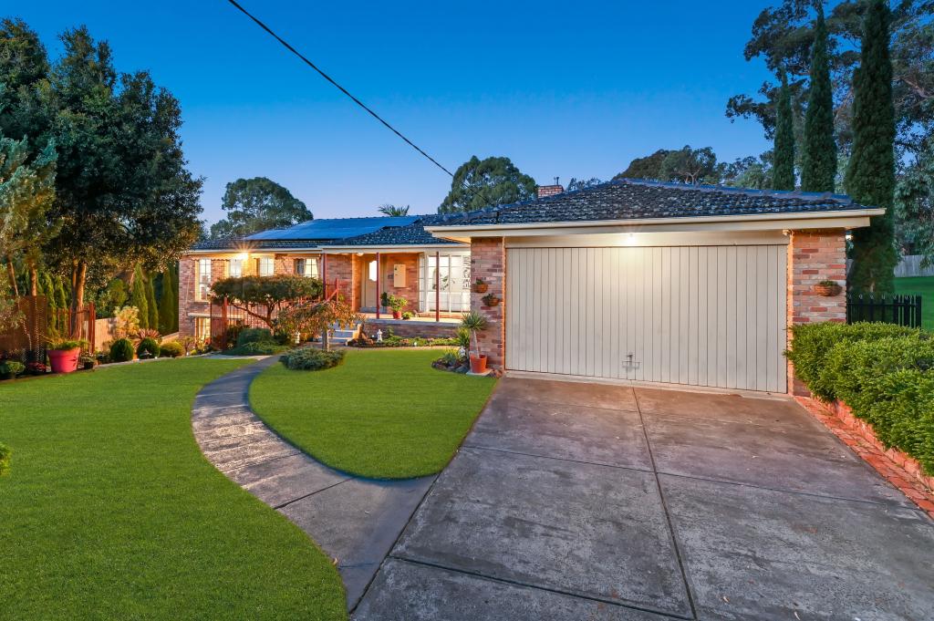 4 Buxton Ct, Wheelers Hill, VIC 3150