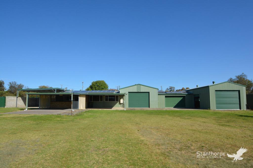 37 BARAWELL ST, WALLANGARRA, QLD 4383