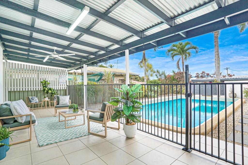 10 Flamenco Cl, Bayview Heights, QLD 4868