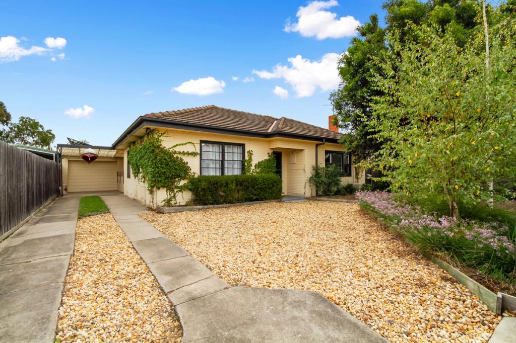 139 MARLEY ST, SALE, VIC 3850