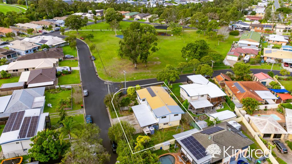 12 WANGANUI ST, KIPPA-RING, QLD 4021