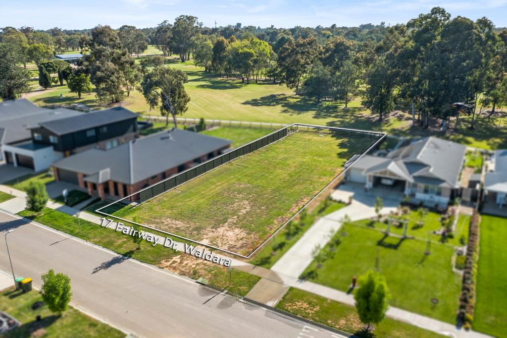17 Fairway Dr, Waldara, VIC 3678