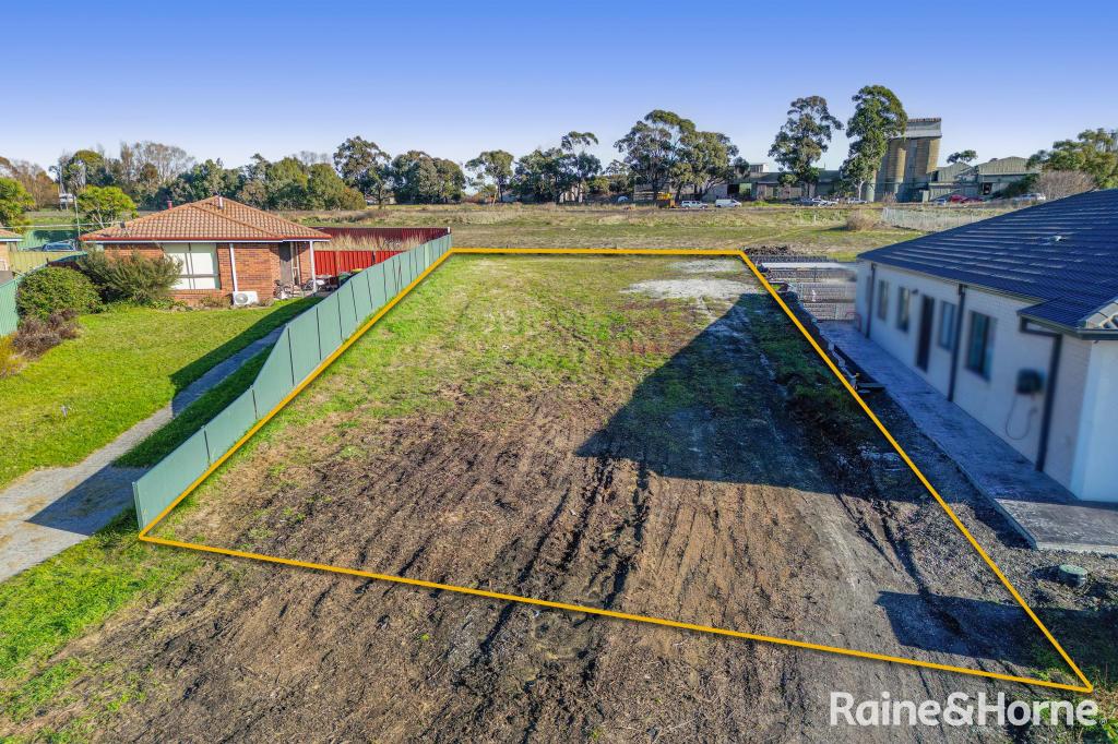 20 Palmer Pl, Kyneton, VIC 3444