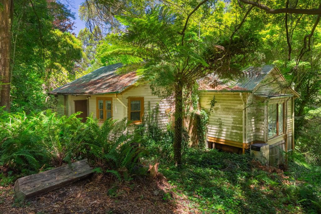 124 Olinda-Monbulk Rd, Olinda, VIC 3788