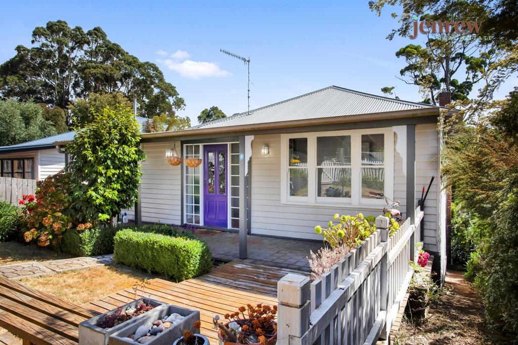 141 Mount St, Upper Burnie, TAS 7320