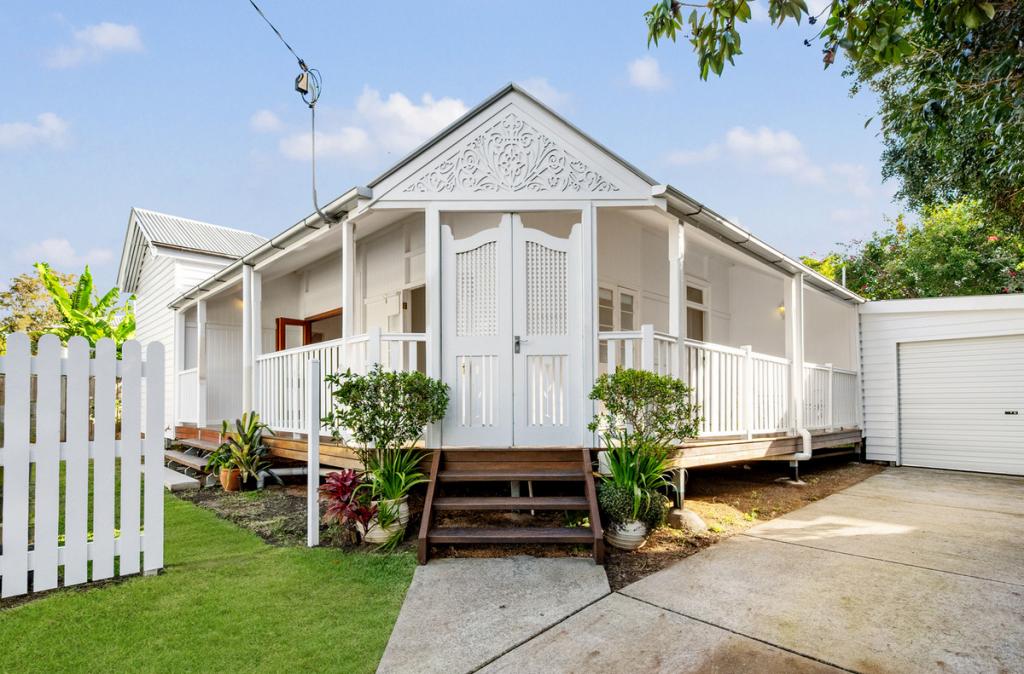 72 Park Ave, Clayfield, QLD 4011