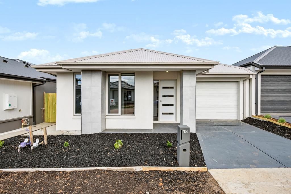 18 Poppy Sage Way, Clyde, VIC 3978