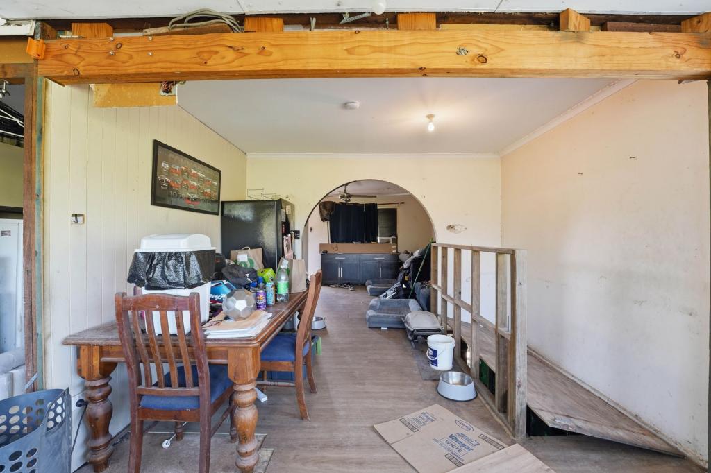 13 Crinum St, Crestmead, QLD 4132