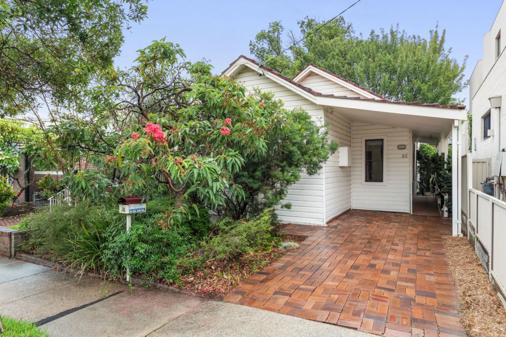 32 EVE ST, STRATHFIELD, NSW 2135