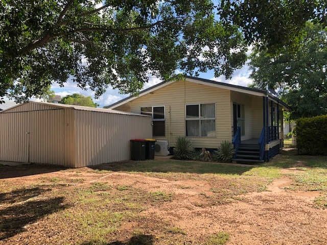 8 Sandalwood St, Blackwater, QLD 4717