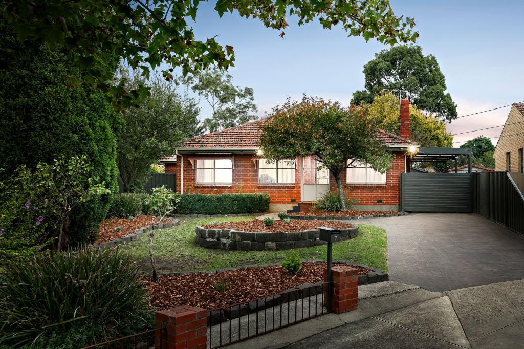 7 Chester Ct, Fawkner, VIC 3060