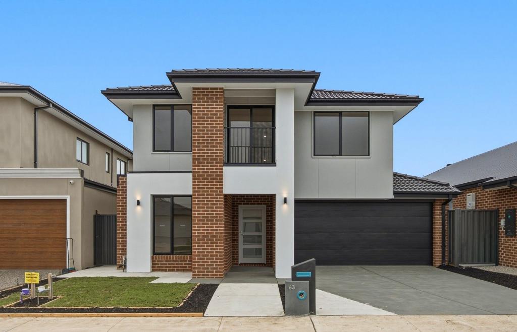 63 Follett Bvd, Clyde, VIC 3978