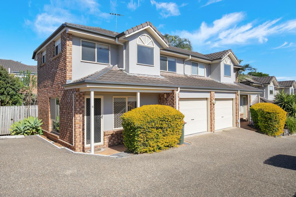 2/27 Daniells St, Carina, QLD 4152