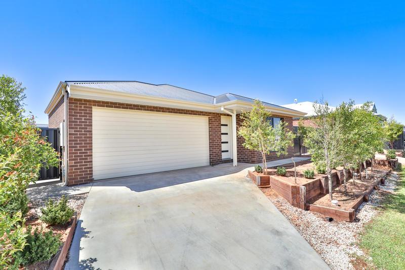 36 Dawn Ave, Gol Gol, NSW 2738