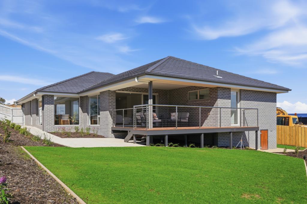 2/27 Waverley Rd, Waverley, TAS 7250