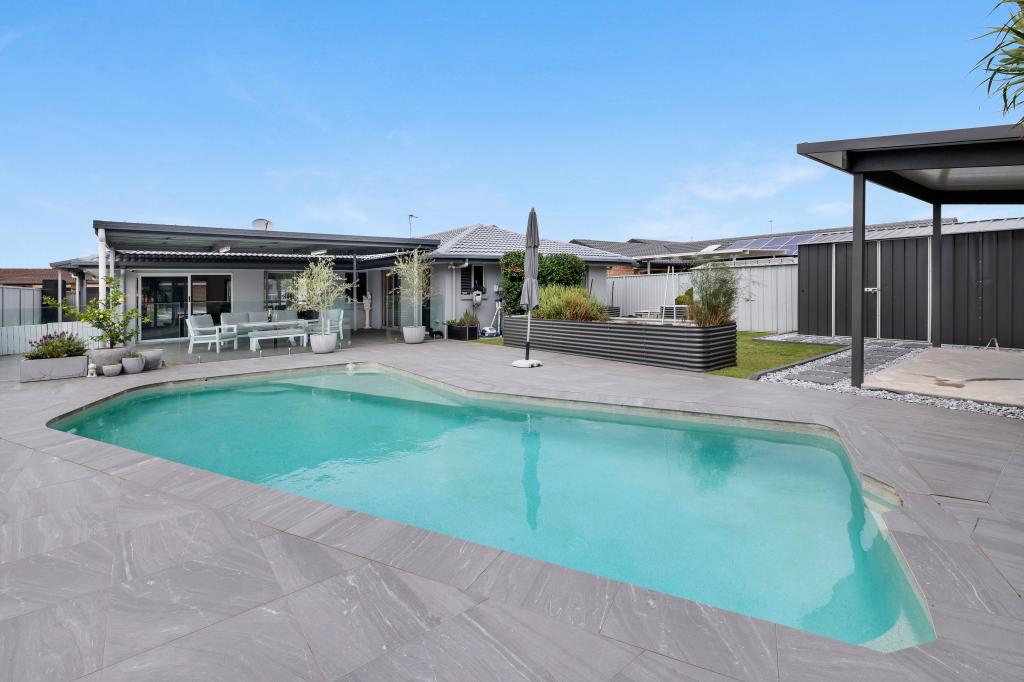 5 Waranga Way, Coombabah, QLD 4216