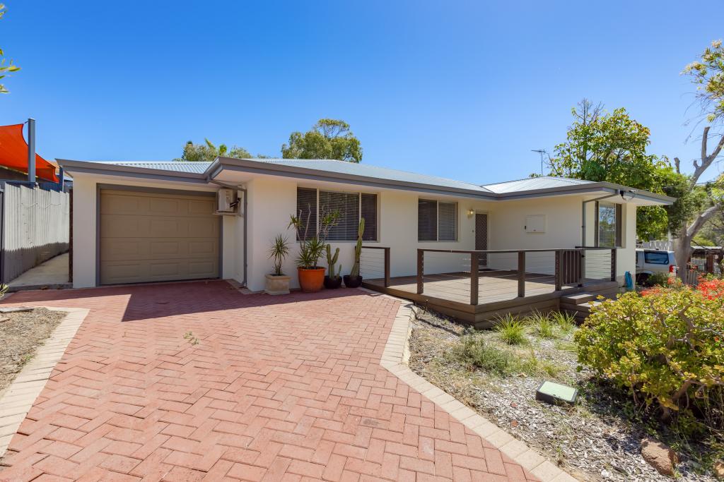 9 Newborough St, Scarborough, WA 6019